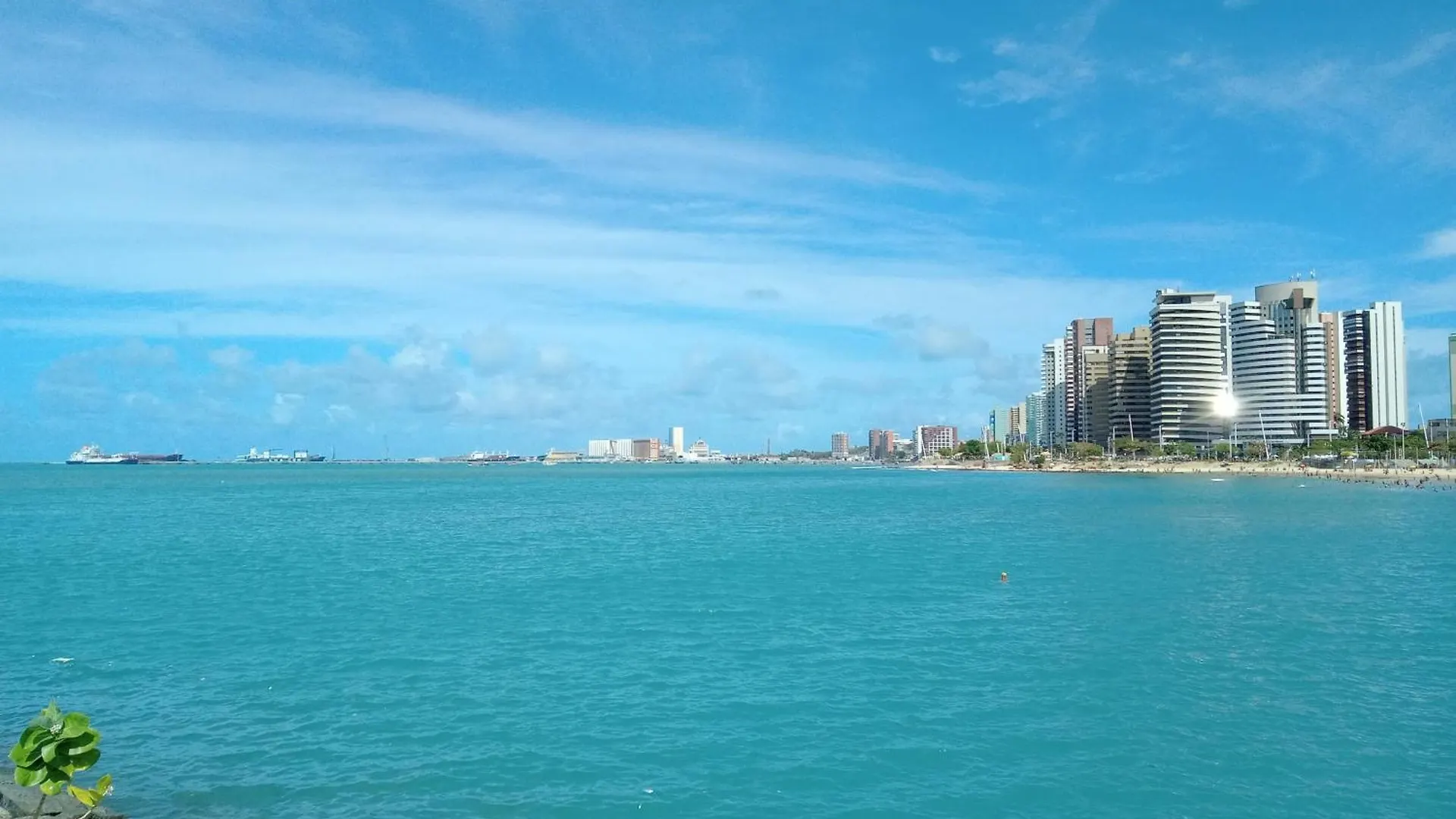 Apartment Flat Mar Brasil Tropical - Apartamento De 2 Quartos Com Suite E Vista Do Mar Fortaleza